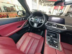 2022 BMW X6 Premium M Sport Package, чёрный — фото 36