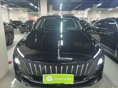 2023 Hongqi E-QM5 EV Basic, чёрный — фото 3