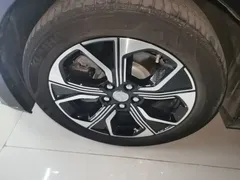 2023 Hongqi E-QM5 EV Basic, чёрный — фото 23