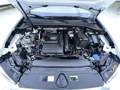 2023 Audi Q3 35 TFSI Fashion Elegant 1.4T, белый — фото 21