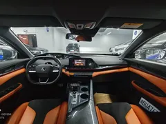 2023 Changan UNI-V 1.5T Sport, синий — фото 10