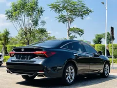 2021 Toyota Avalon 2.5L Luxury, чёрный — фото 6