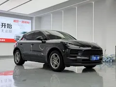 2021 Porsche Macan 2.0T — фото 3