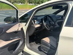2025 BYD Dolphin 420km Freedom, белый — фото 8
