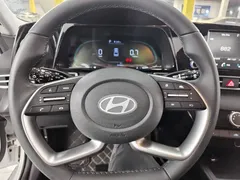 2023 Hyundai Elantra 1.5L CVT GLX Elite, белый — фото 10