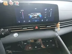 2021 Hyundai Elantra 1.5L CVT LUX Premium — фото 13