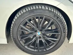 2022 BMW 3 Series 325i M Sport Package, белый — фото 20