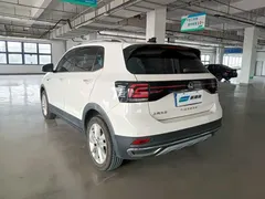 2021 Volkswagen T-Cross 1.5L AT Comfort, белый — фото 4