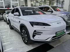 2025 BYD Song PLUS EV 520km Smart Driving Luxury, белый — фото 3