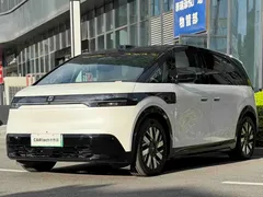 2025 Zeekr Mix Smart Driving, белый — фото 1