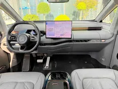 2025 Zeekr Mix Smart Driving, белый — фото 8