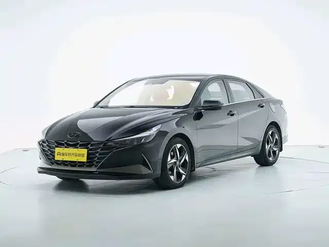 2021 Hyundai Elantra 1.5L CVT LUX Premium