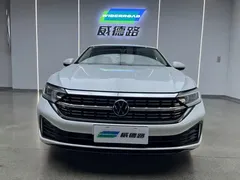 2023 Volkswagen Sagitar 300TSI DSG, белый — фото 2