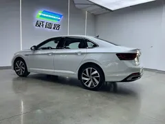 2023 Volkswagen Sagitar 300TSI DSG, белый — фото 3