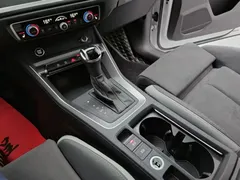 2023 Audi Q3 35 TFSI Fashion Sport 1.4T, белый — фото 15