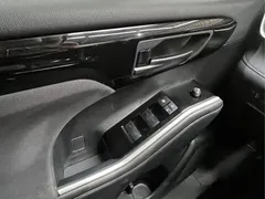 2023 Toyota Highlander 2.5L Hybrid 2WD Elite 7 Seats, белый — фото 14