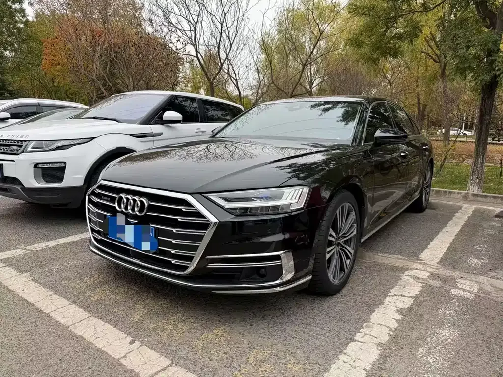 2021 Audi A8L 55 TFSI quattro Premium