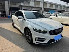 2023 Geely Preface 1.5TD Kunlun, белый — фото 3