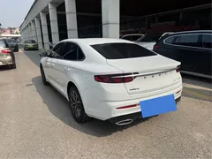 2023 Geely Preface 1.5TD Kunlun, белый — фото 7