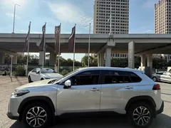2023 Toyota Frontlander 2.0L CVT Luxury — фото 3