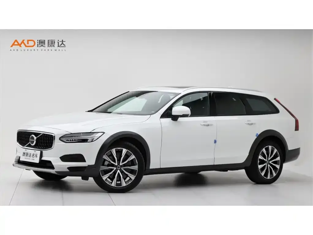 2023 Volvo V90 Cross Country 2.0T B5 AWD