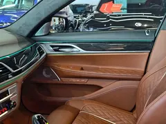 2019 BMW 7 Series M760Li xDrive V12 Sport Package, чёрный — фото 22