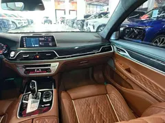 2019 BMW 7 Series M760Li xDrive V12 Sport Package, чёрный — фото 30