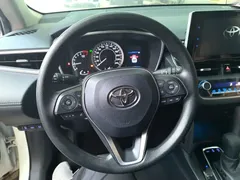 2022 Toyota Frontlander 2.0L CVT Luxury Plus, белый — фото 6