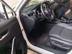 2022 Toyota Frontlander 2.0L CVT Luxury Plus, белый — фото 11