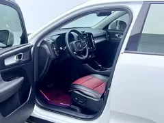 2022 Volvo XC40 4WD Fashion, белый — фото 8