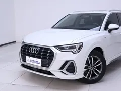 2022 Audi Q3 35 TFSI Sport, белый — фото 3
