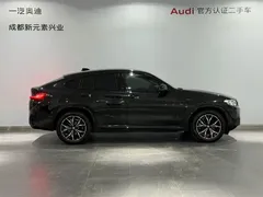 2022 BMW X4 25i M Sport Package, чёрный — фото 3