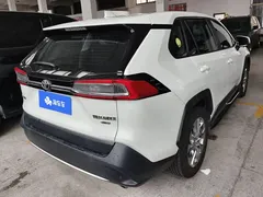2020 Toyota Wildlander 2.0L CVT 4WD Luxury, белый — фото 3