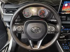 2020 Toyota Wildlander 2.0L CVT 4WD Luxury, белый — фото 15