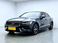 2022 Volvo S60 B4 Luxury, синий — фото 1