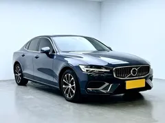 2022 Volvo S60 B4 Luxury, синий — фото 3