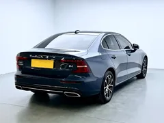 2022 Volvo S60 B4 Luxury, синий — фото 6