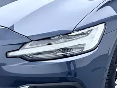 2022 Volvo S60 B4 Luxury, синий — фото 15