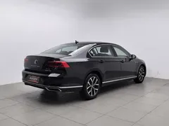 2020 Volkswagen Magotan 330TSI DSG Leading, чёрный — фото 2