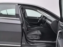 2020 Volkswagen Magotan 330TSI DSG Leading, чёрный — фото 23