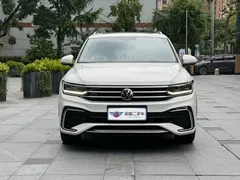 2022 Volkswagen Tiguan L 330TSI AT 2WD R-Line, белый — фото 2