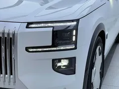 2025 Zeekr 9X Hyper 70kWh 6-seat, белый — фото 2