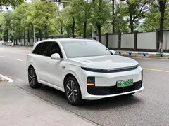 2024 Li Auto L6, белый — фото 3