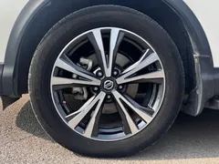 2022 Nissan Qashqai 2.0L CVT XV Prem Luxury, белый — фото 18