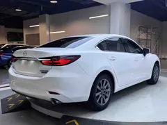2021 Mazda 6 2.0L Skyactiv Luxury, белый — фото 6