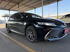 2021 Toyota Camry Hybrid 2.5HG Luxury, чёрный — фото 3
