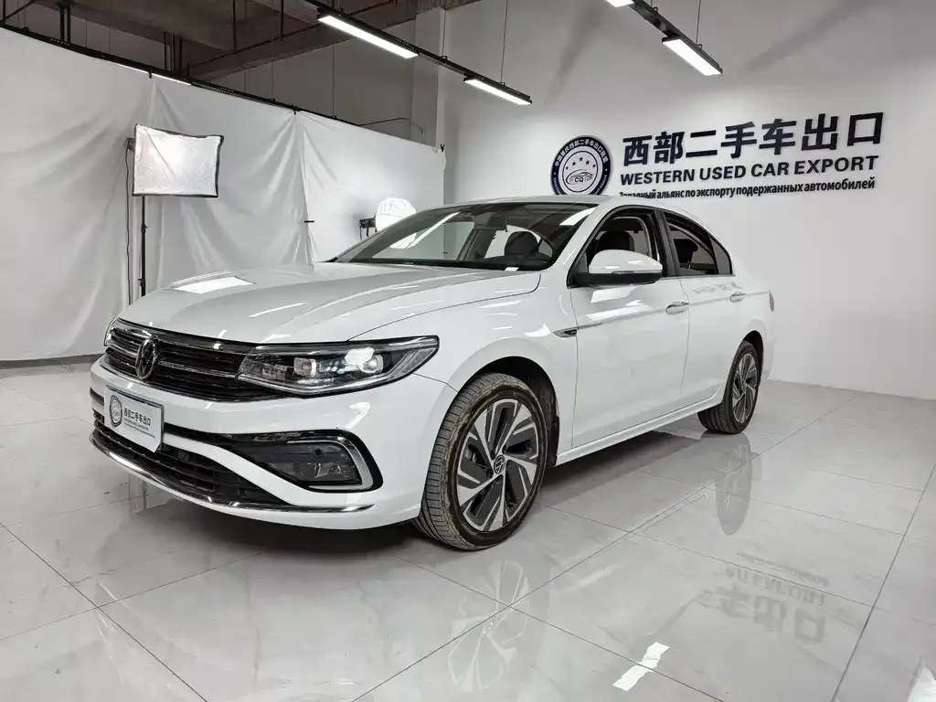 2023 Volkswagen Bora 280TSI DSG