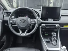 2022 Toyota Wildlander Hybrid 2.5L E-CVT 2WD Knight, белый — фото 11