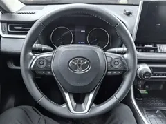 2022 Toyota Wildlander Hybrid 2.5L E-CVT 2WD Knight, белый — фото 12