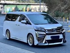 2021 Toyota Vellfire 2.5L Hybrid HV Luxury, белый — фото 3